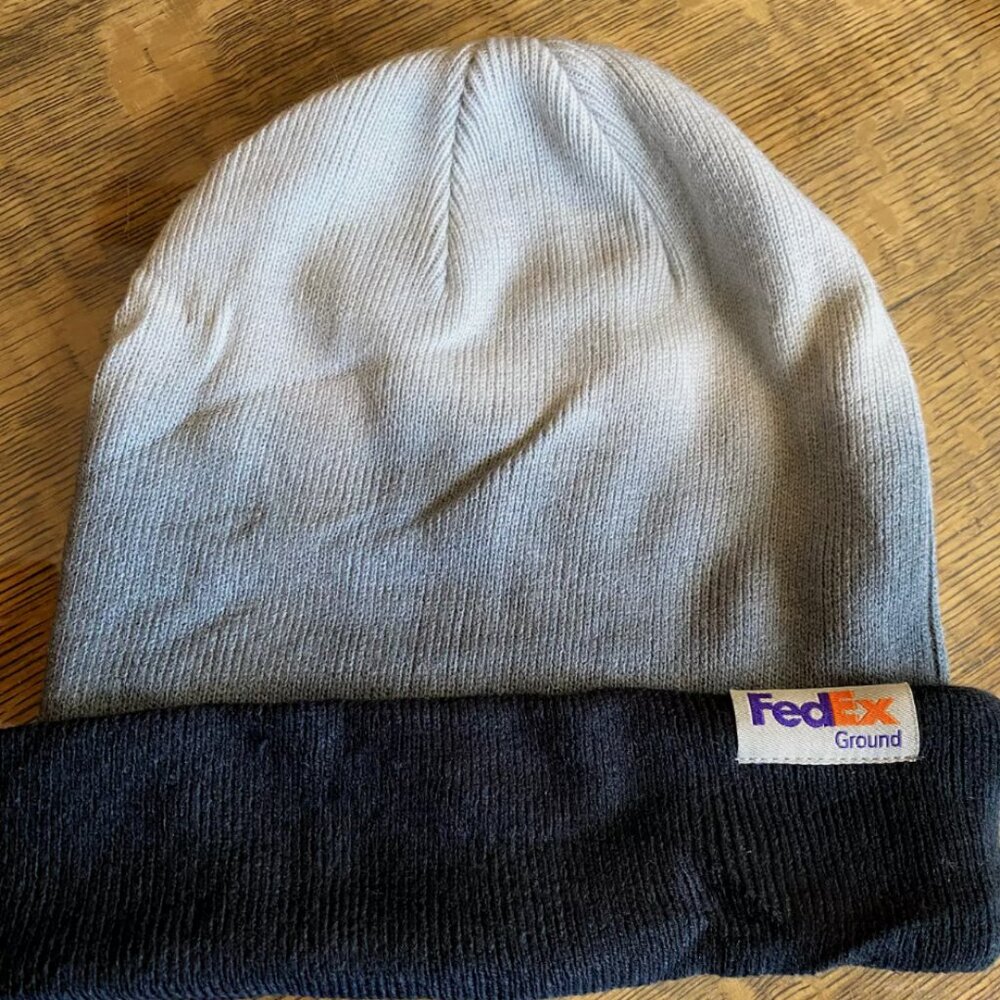 NWT FEDEX multi color beanie hat cap. A30